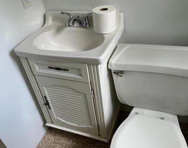 526 Pingree Avenue - Photo Thumbnail 12
