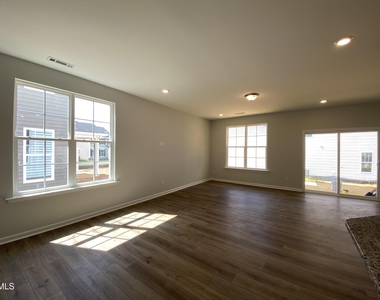 17 Red Crabapple Lane - Photo Thumbnail 3