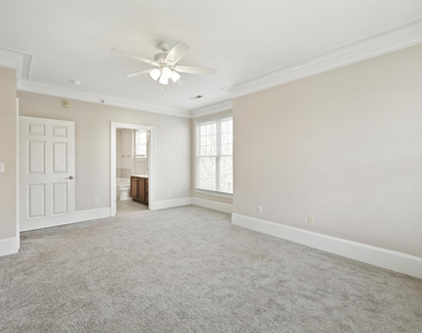 623 Waterford Lake Drive - Photo Thumbnail 15