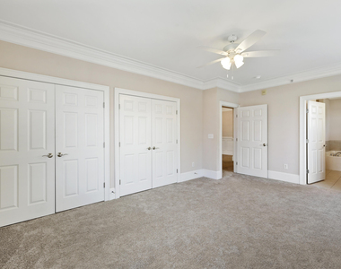 623 Waterford Lake Drive - Photo Thumbnail 16