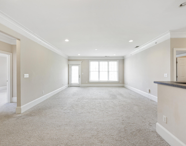 623 Waterford Lake Drive - Photo Thumbnail 11