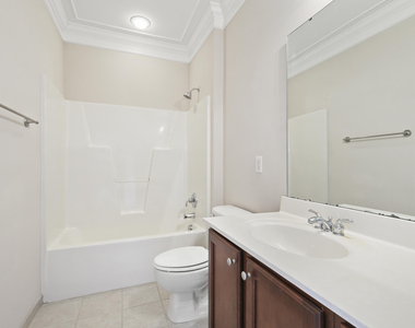 623 Waterford Lake Drive - Photo Thumbnail 23