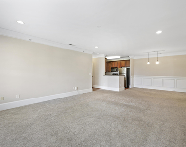 623 Waterford Lake Drive - Photo Thumbnail 6