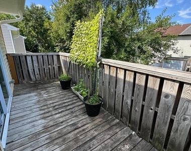 18 Harrington Lane - Photo Thumbnail 11