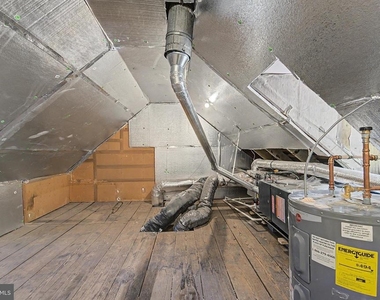 607 W Maple Avenue - Photo Thumbnail 13