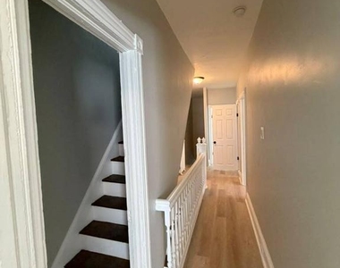 449 Chambers Avenue - Photo Thumbnail 19