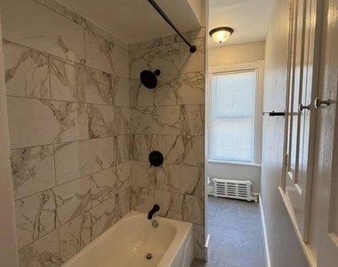449 Chambers Avenue - Photo Thumbnail 15