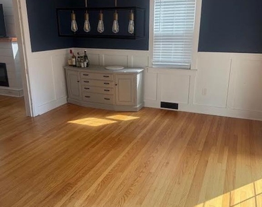 29 E Franklin Avenue - Photo Thumbnail 5