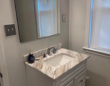 29 E Franklin Avenue - Photo Thumbnail 10