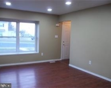 23 Lerner Court - Photo Thumbnail 4