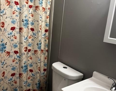 23 Lerner Court - Photo Thumbnail 10