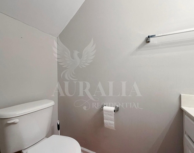 1707 Zachary Brook Lane - Photo Thumbnail 10