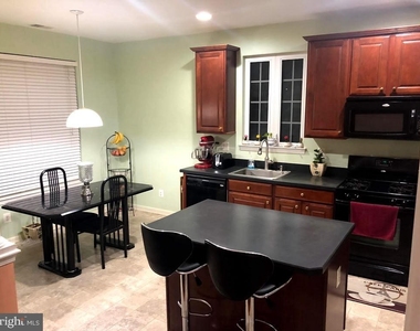 224 Starboard Way - Photo Thumbnail 3