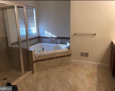 224 Starboard Way - Photo Thumbnail 6