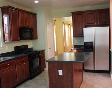 224 Starboard Way - Photo Thumbnail 4