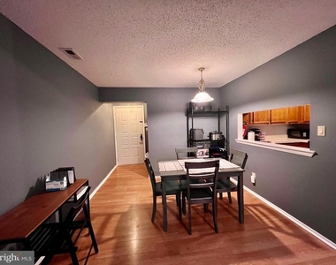 4204b Aberdeen Drive - Photo Thumbnail 9