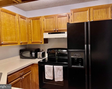 4204b Aberdeen Drive - Photo Thumbnail 18