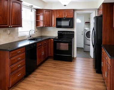 6 Hepburn Lane - Photo Thumbnail 1