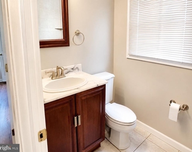 6 Hepburn Lane - Photo Thumbnail 13