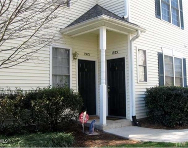 1923 Kudrow Lane - Photo Thumbnail 1