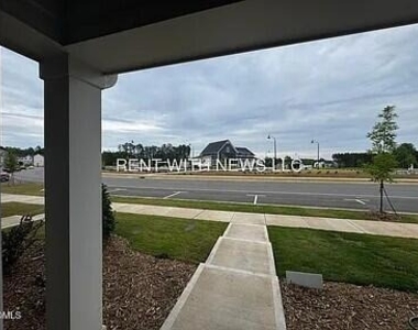 308 Leland Crest Drive - Photo Thumbnail 23