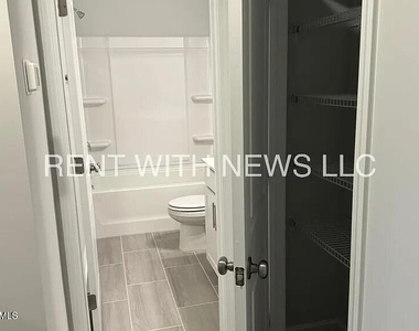 308 Leland Crest Drive - Photo Thumbnail 18