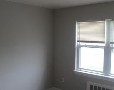 300 Northern Avenue - Photo Thumbnail 11