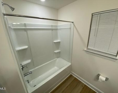 360 Highview Drive - Photo Thumbnail 22