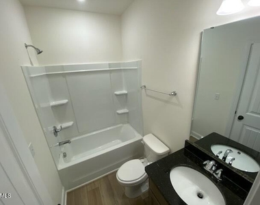 360 Highview Drive - Photo Thumbnail 10