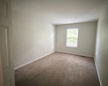 4834 Brookstone Terrace - Photo Thumbnail 30