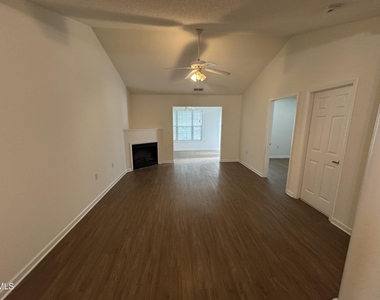 11371 Clubhaven Place - Photo Thumbnail 13