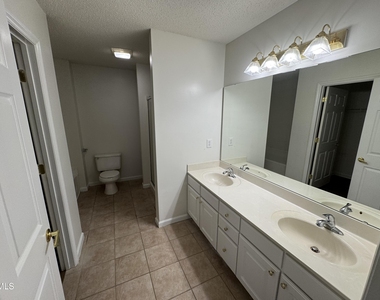 11371 Clubhaven Place - Photo Thumbnail 22