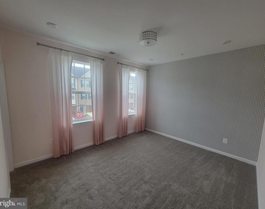 16622 Tortola Drive - Photo Thumbnail 18