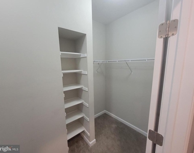 16622 Tortola Drive - Photo Thumbnail 4