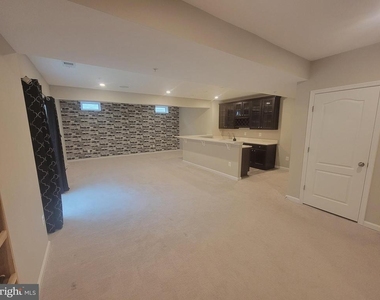 16622 Tortola Drive - Photo Thumbnail 24