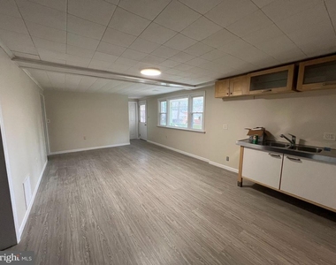 9206 Saint Andrews Place - Photo Thumbnail 16