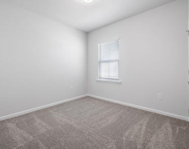 677 Fosterton Cottage Way - Photo Thumbnail 19