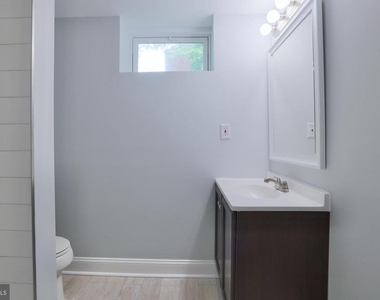 5303 62nd Avenue - Photo Thumbnail 14