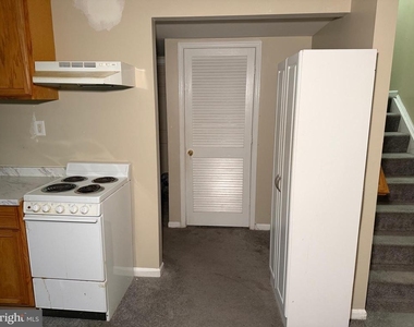 853 Faraway Court - Photo Thumbnail 15