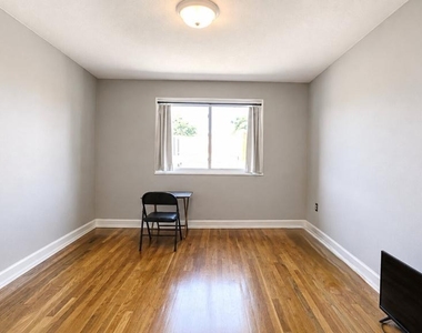 3839 Hamilton Street - Photo Thumbnail 14