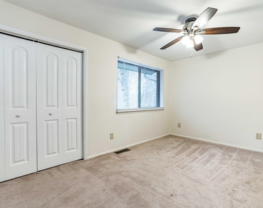 1232 Teakwood Place - Photo Thumbnail 13