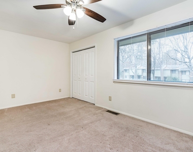 1232 Teakwood Place - Photo Thumbnail 14