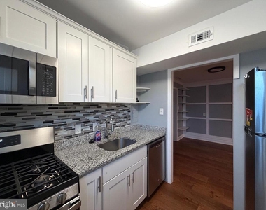 3831 Hamilton Street - Photo Thumbnail 12