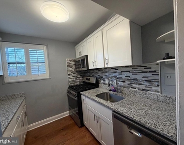 3831 Hamilton Street - Photo Thumbnail 10