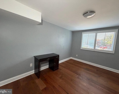 3831 Hamilton Street - Photo Thumbnail 33