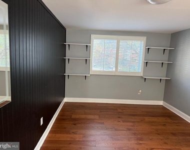 3831 Hamilton Street - Photo Thumbnail 8