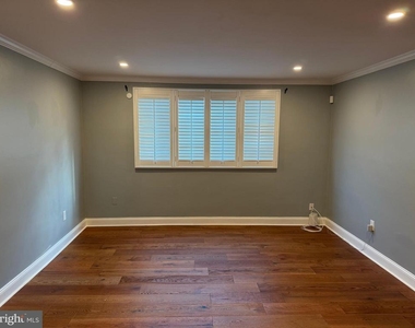 3831 Hamilton Street - Photo Thumbnail 16