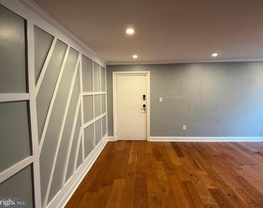3831 Hamilton Street - Photo Thumbnail 20