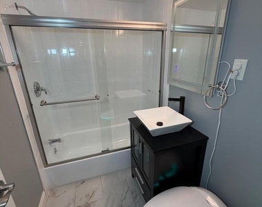 3831 Hamilton Street - Photo Thumbnail 42