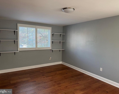 3831 Hamilton Street - Photo Thumbnail 37